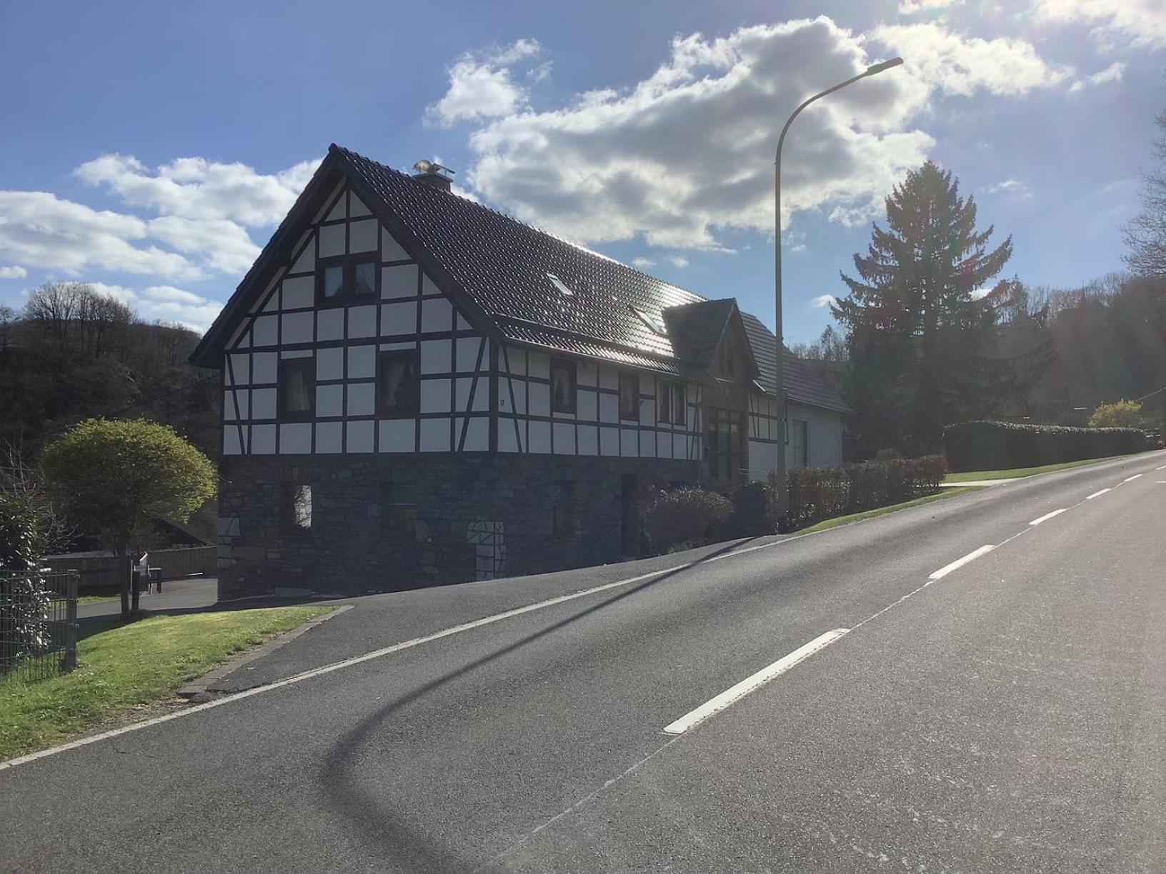 Berg Blick Eifler Bauernhaus Modern Restauriert Simmerath Exterior foto