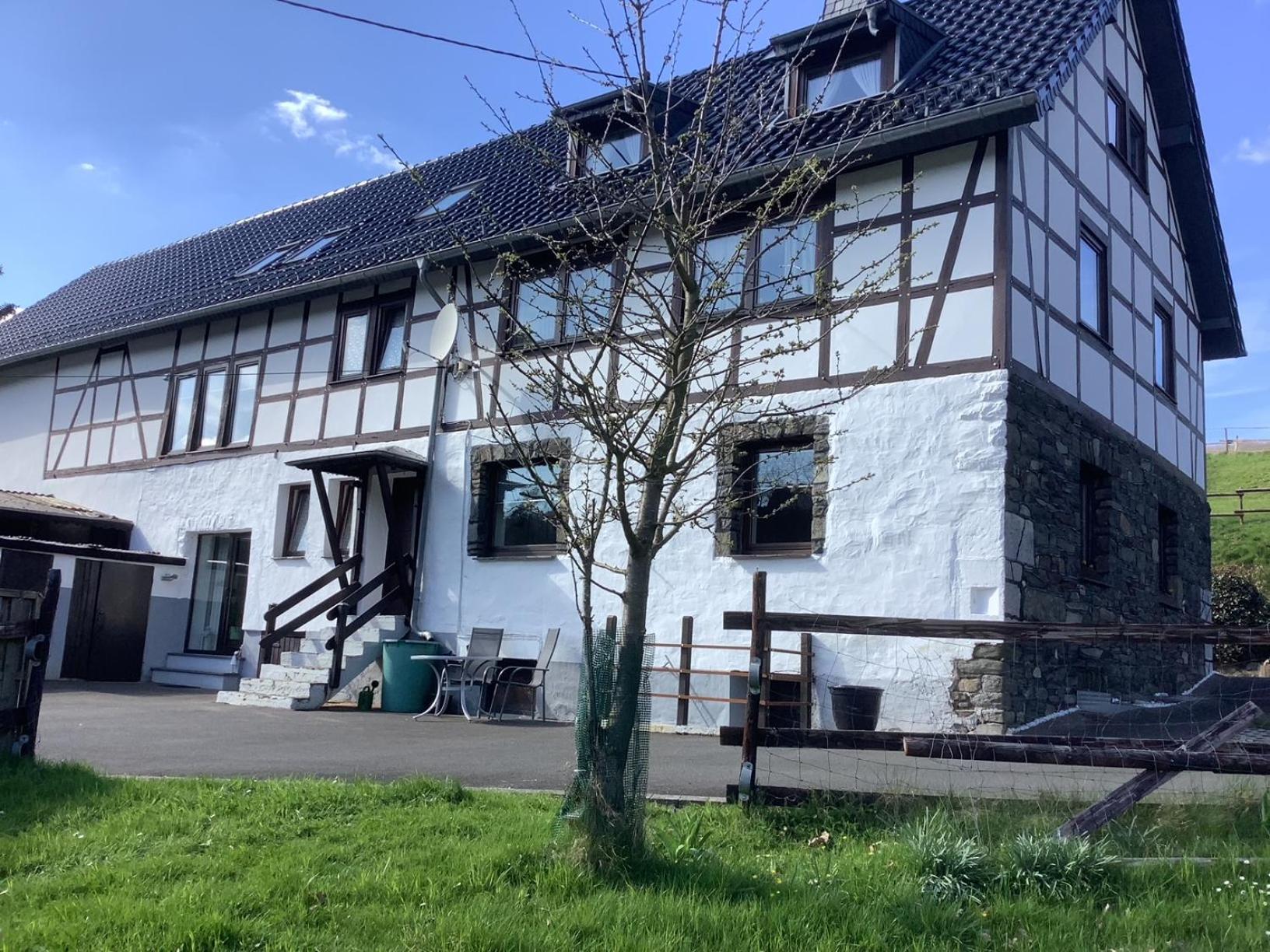 Berg Blick Eifler Bauernhaus Modern Restauriert Simmerath Exterior foto
